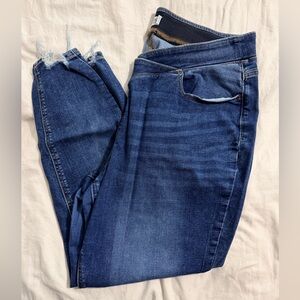 Maurices jeans